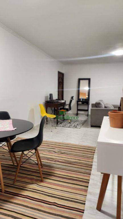 Apartamento à venda com 3 quartos, 90m² - Foto 3