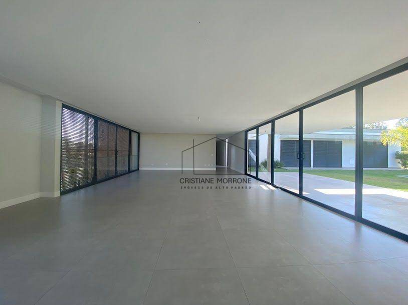 Casa de Condomínio à venda com 5 quartos, 640m² - Foto 3