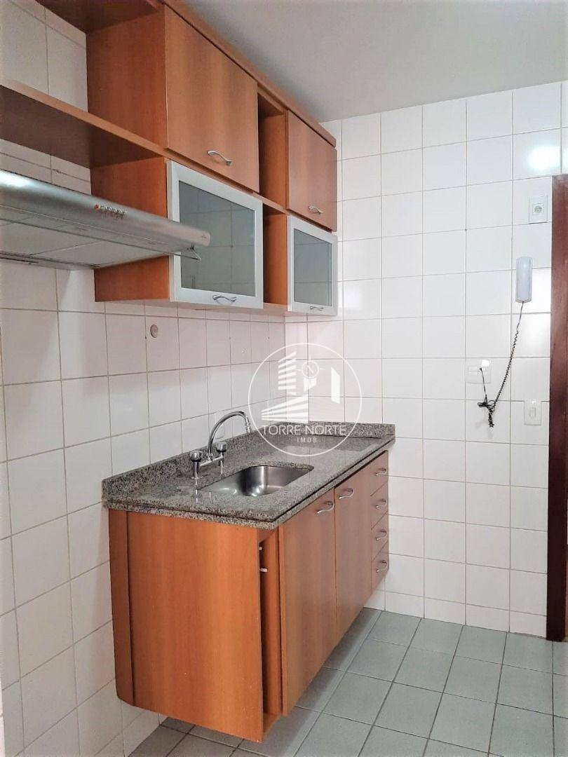 Apartamento à venda com 2 quartos, 87m² - Foto 6