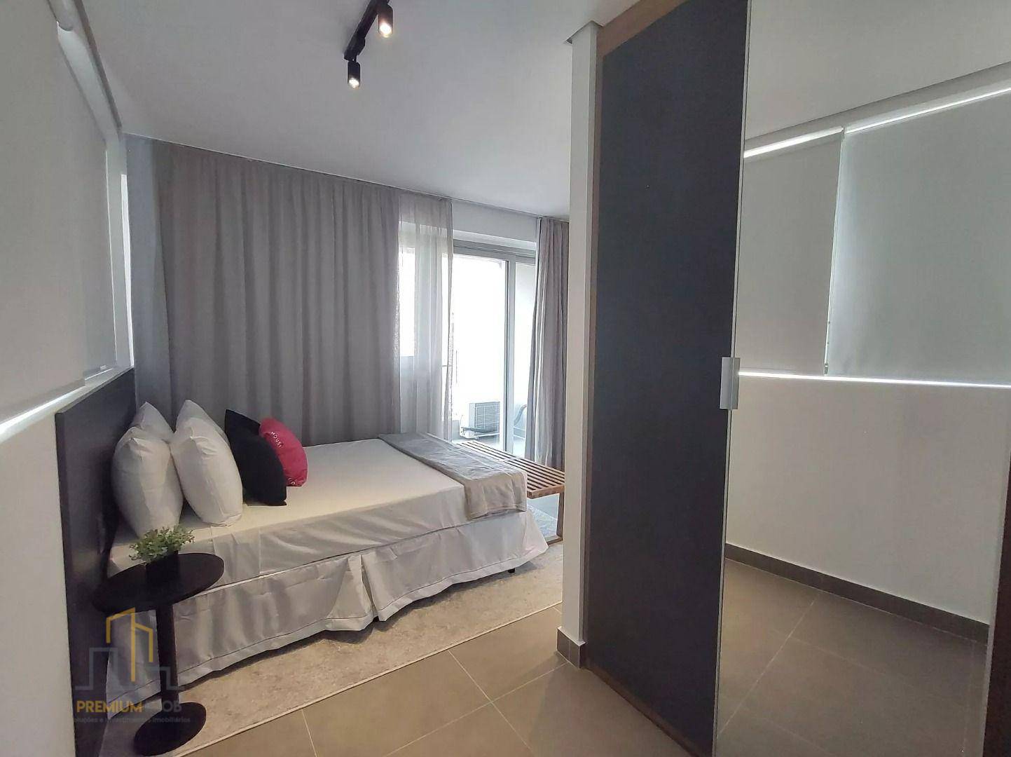 Apartamento à venda com 1 quarto, 34m² - Foto 9