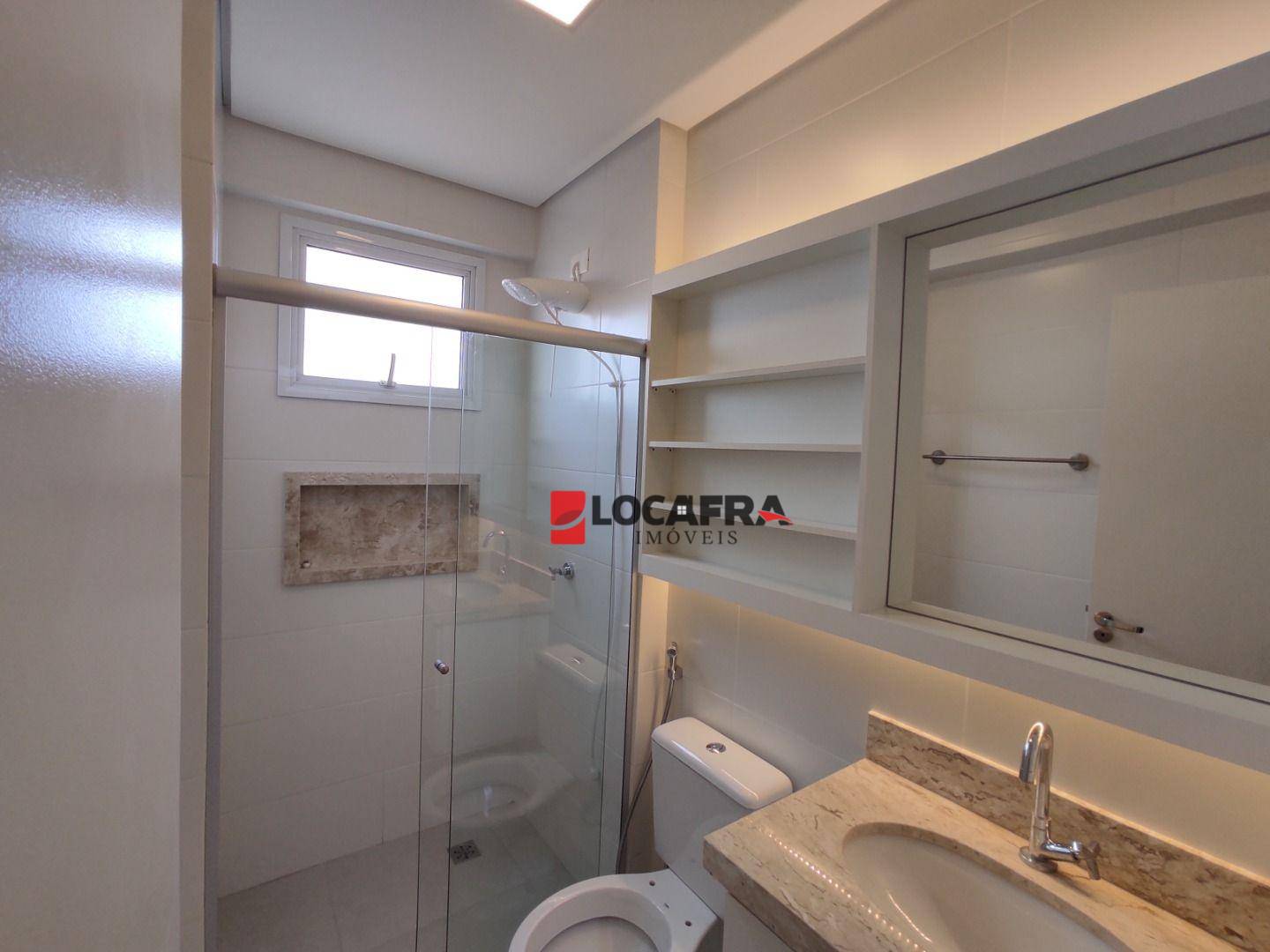 Apartamento à venda e aluguel com 2 quartos, 78m² - Foto 17