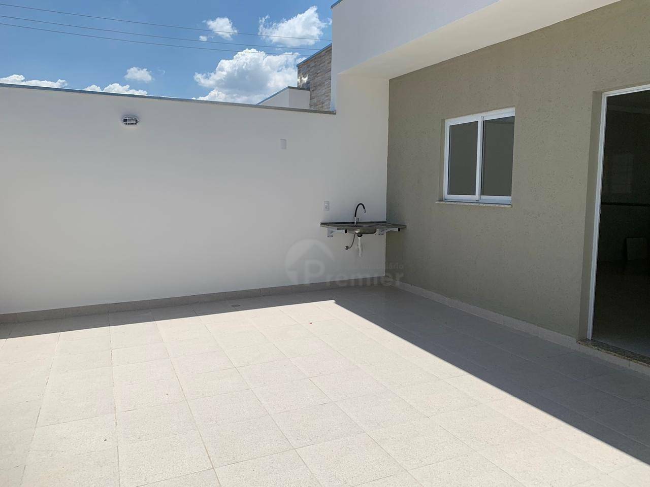 Casa à venda com 2 quartos, 60m² - Foto 9