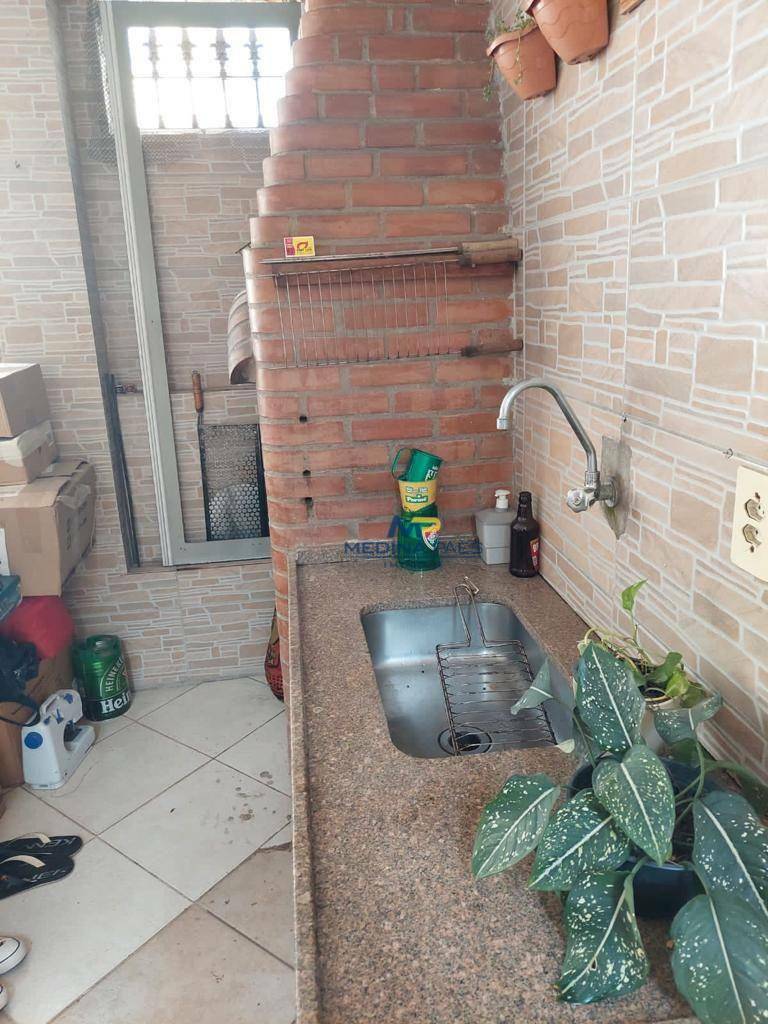 Casa à venda com 2 quartos, 90M2 - Foto 16