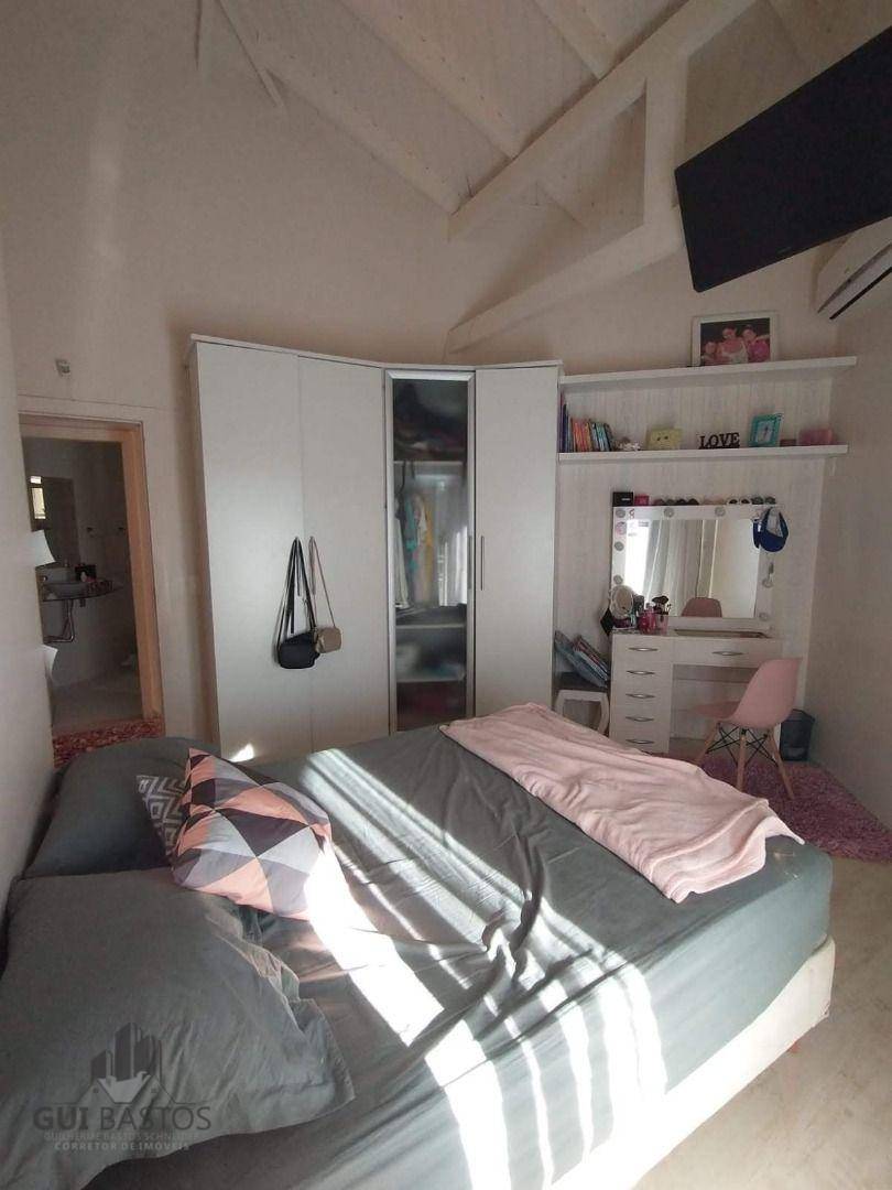 Casa à venda com 3 quartos, 150m² - Foto 17