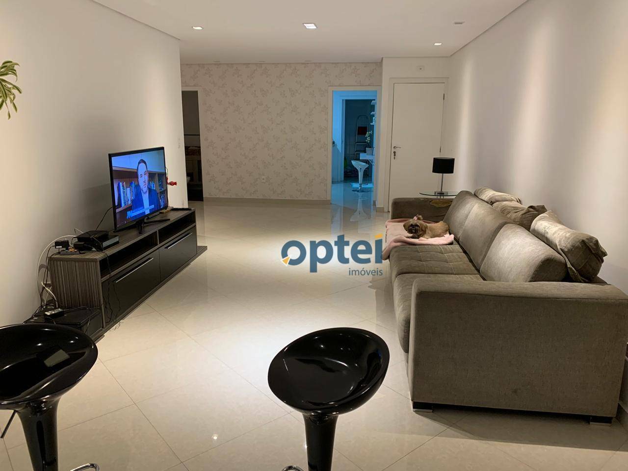 Apartamento à venda com 3 quartos, 150m² - Foto 3