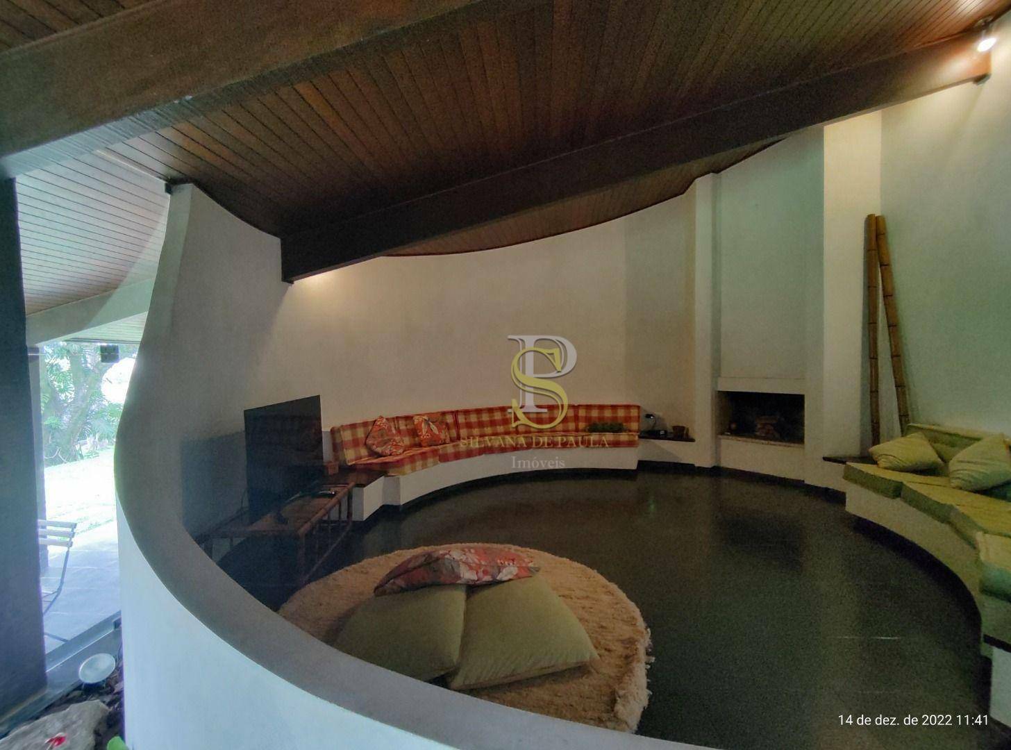 Chácara à venda com 4 quartos, 660m² - Foto 8