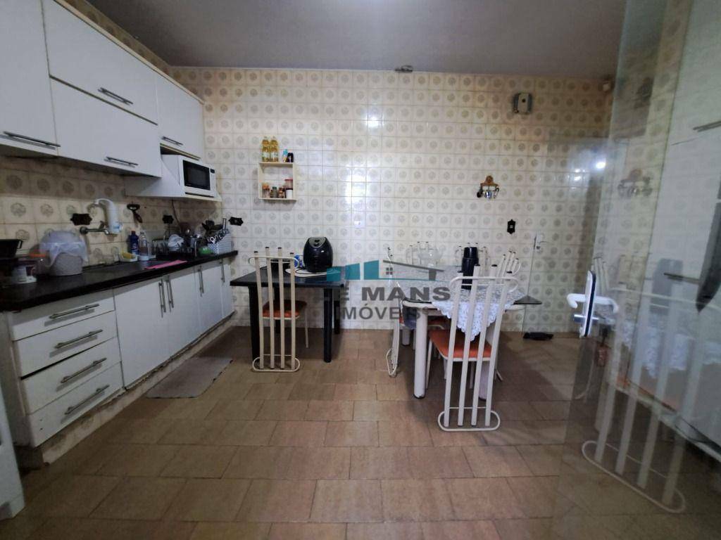 Casa à venda com 3 quartos, 99m² - Foto 10