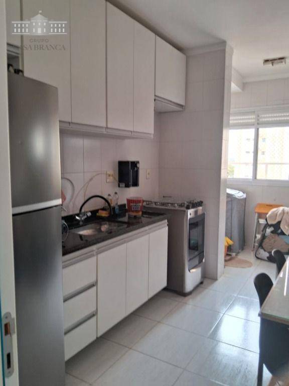 Apartamento à venda com 2 quartos, 74m² - Foto 2