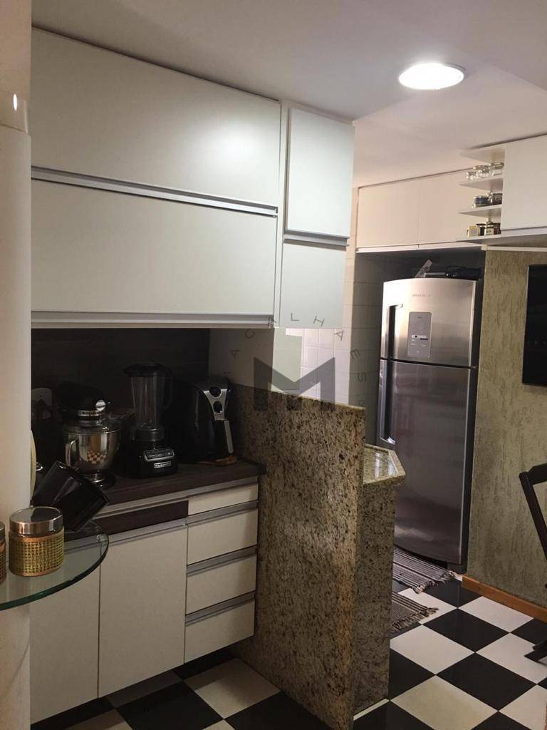 Apartamento à venda com 3 quartos, 110m² - Foto 15