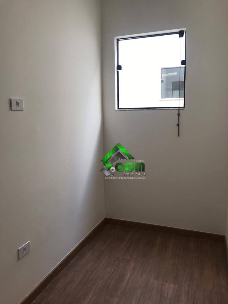 Casa à venda com 3 quartos, 100m² - Foto 12