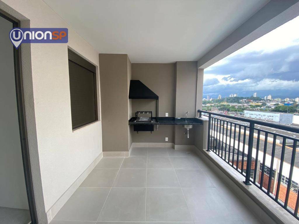 Apartamento à venda com 3 quartos, 94m² - Foto 1