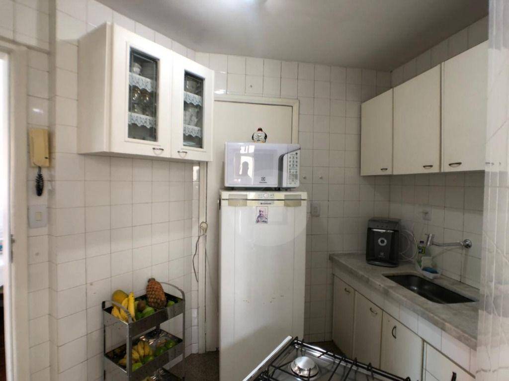 Apartamento à venda com 2 quartos, 60m² - Foto 6