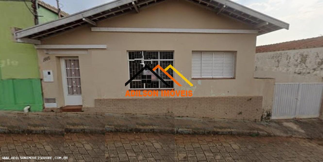 Casa para alugar com 3 quartos, 344m² - Foto 1