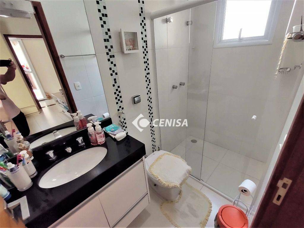 Casa de Condomínio à venda com 3 quartos, 230m² - Foto 19