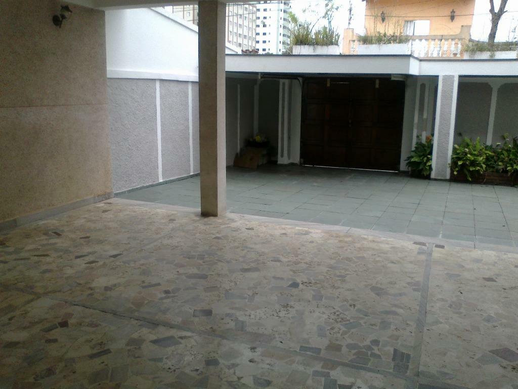 Sobrado à venda com 4 quartos, 300m² - Foto 2