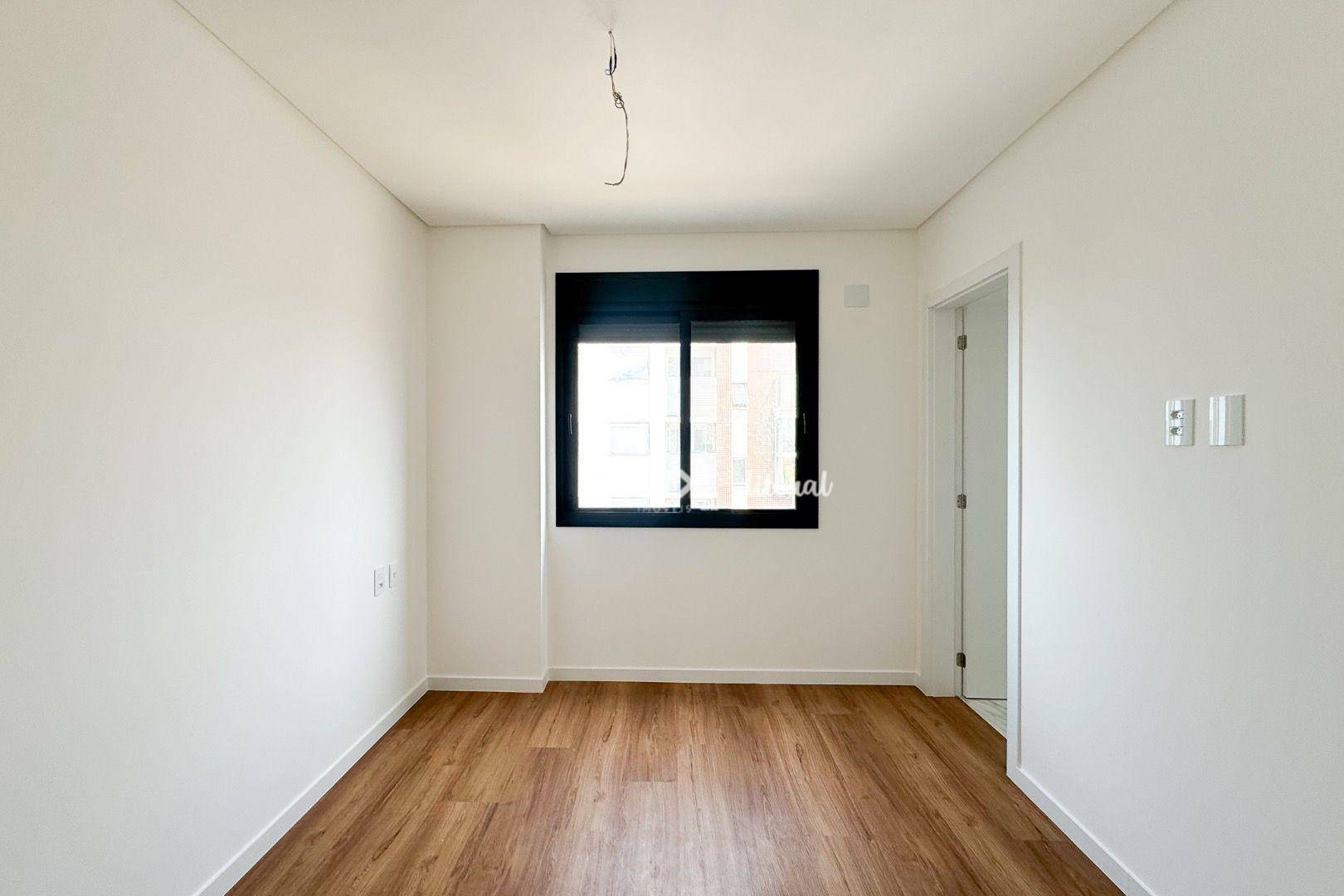 Apartamento à venda com 3 quartos, 130m² - Foto 16