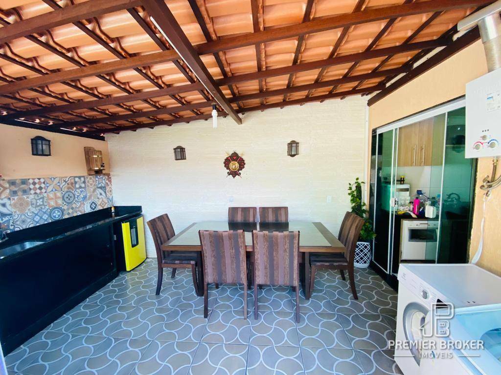 Casa à venda com 2 quartos, 72m² - Foto 13