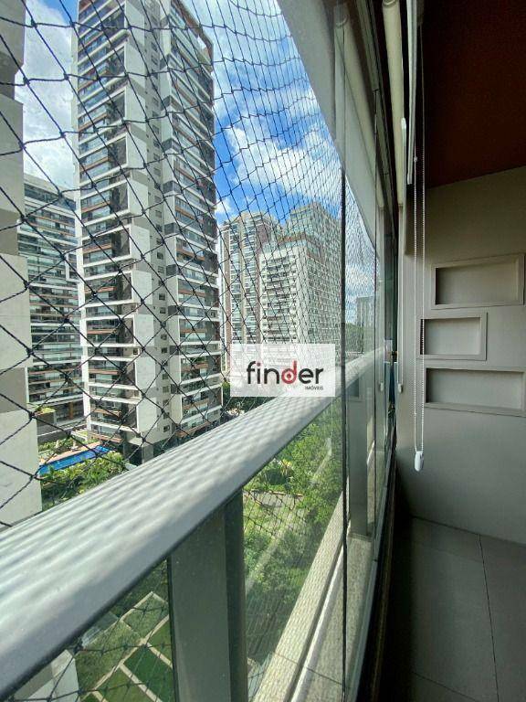 Apartamento à venda com 3 quartos, 131m² - Foto 7