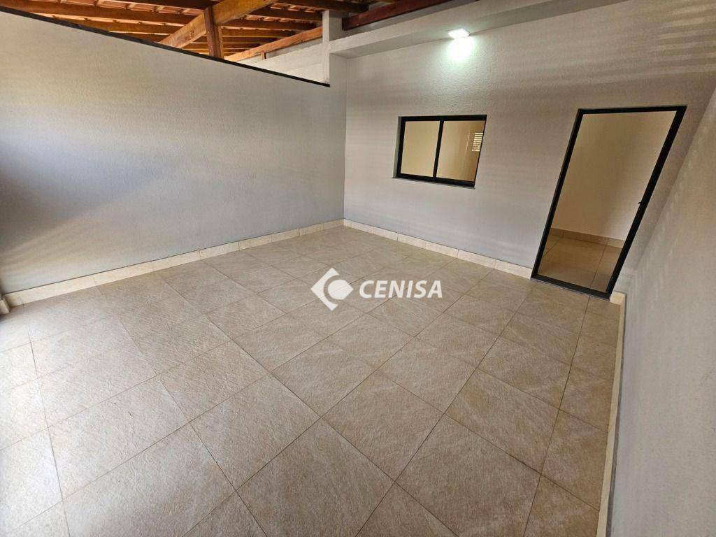 Casa à venda com 2 quartos, 89m² - Foto 7