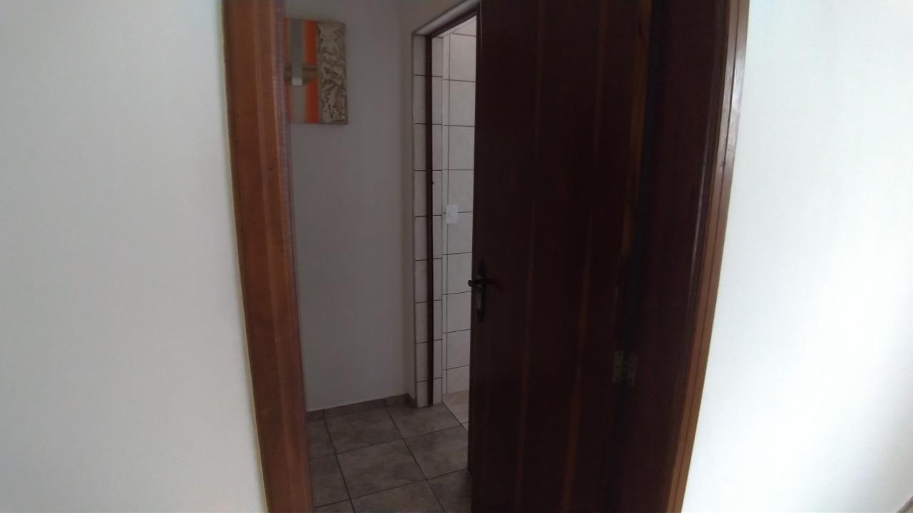 Casa à venda com 3 quartos, 332m² - Foto 29