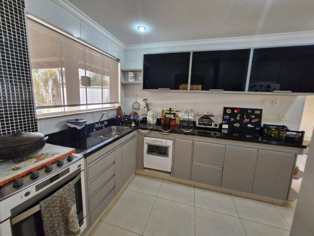 Casa de Condomínio à venda com 3 quartos, 154m² - Foto 17