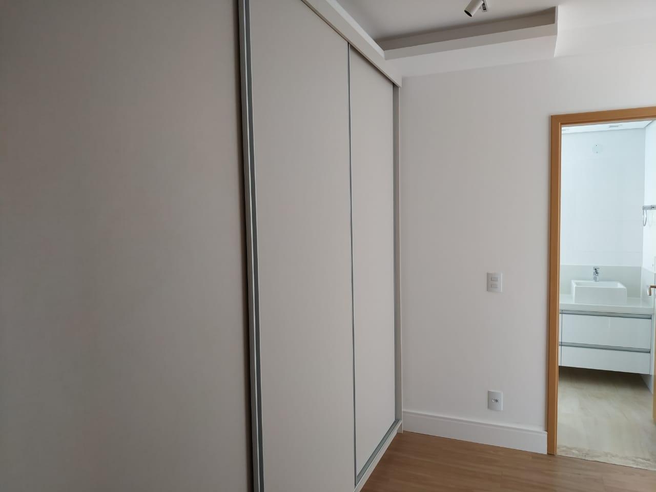 Apartamento à venda com 3 quartos, 145m² - Foto 13