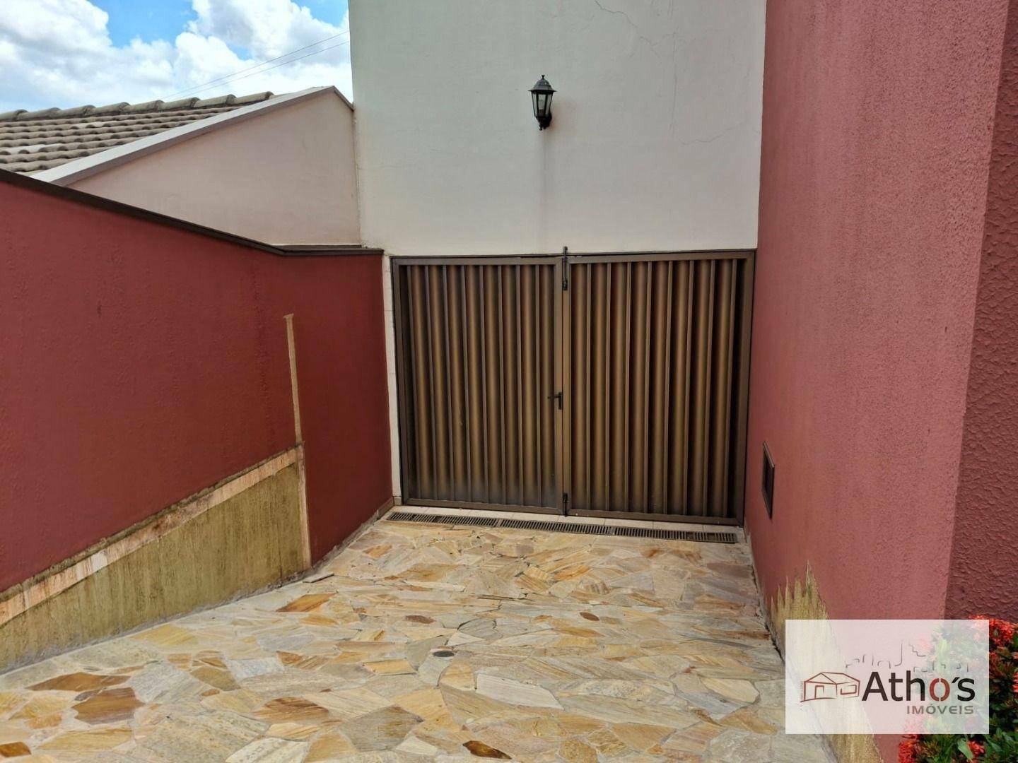 Casa de Condomínio à venda com 3 quartos, 310m² - Foto 3