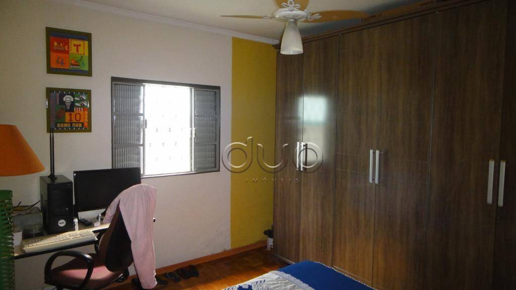 Casa à venda com 4 quartos, 125m² - Foto 10