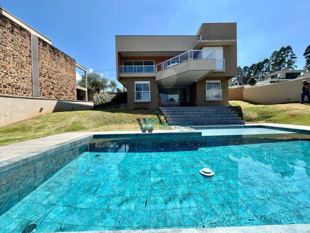 Casa à venda e aluguel com 4 quartos, 305m² - Foto 10