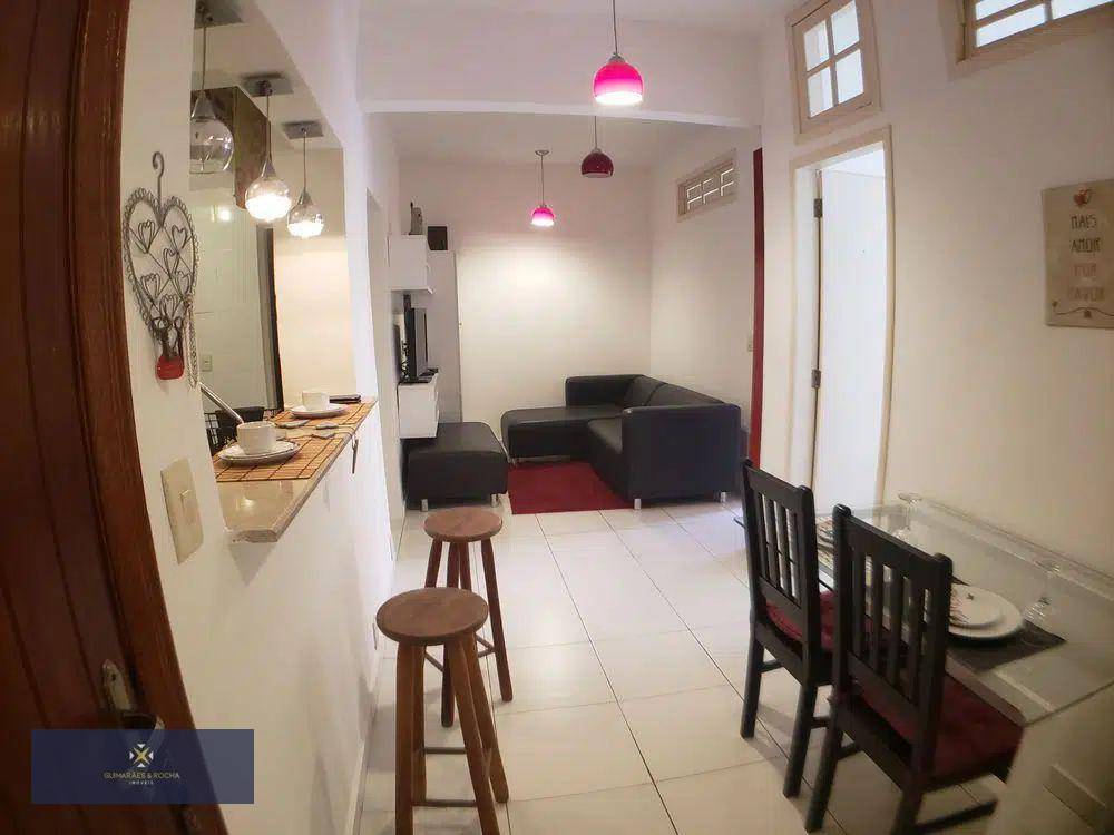 Apartamento à venda com 2 quartos, 66m² - Foto 1