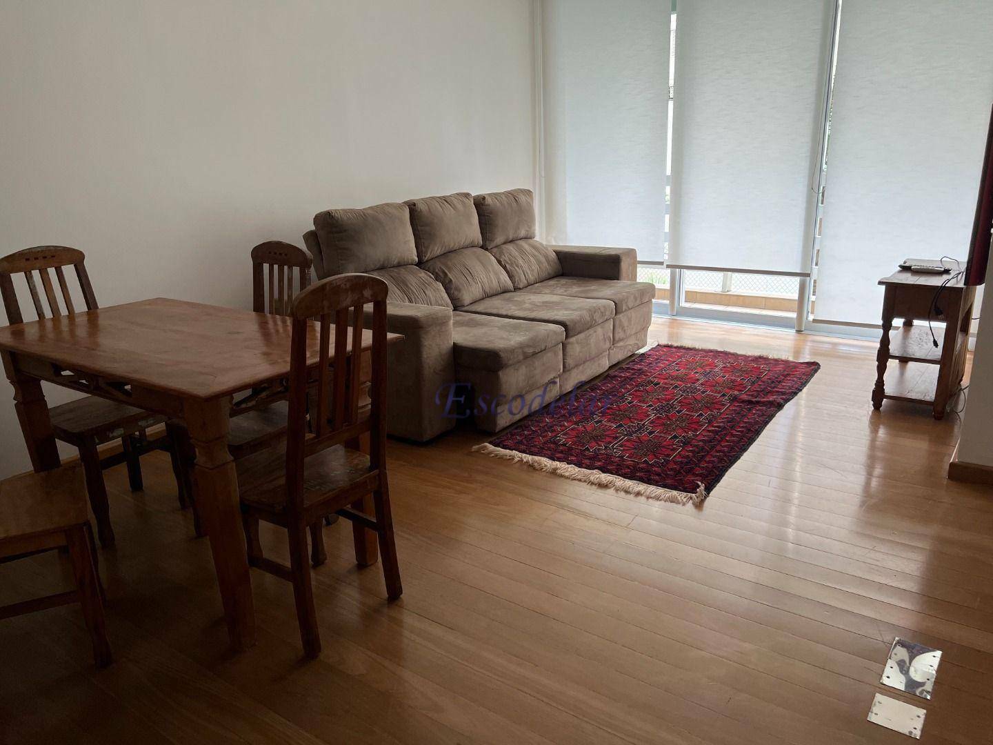 Apartamento para alugar com 1 quarto, 100m² - Foto 1