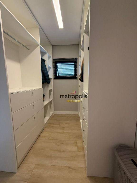 Sobrado à venda e aluguel com 4 quartos, 278m² - Foto 33