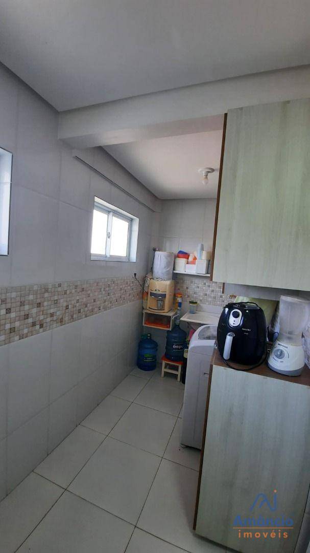 Casa de Condomínio à venda com 4 quartos, 201m² - Foto 10