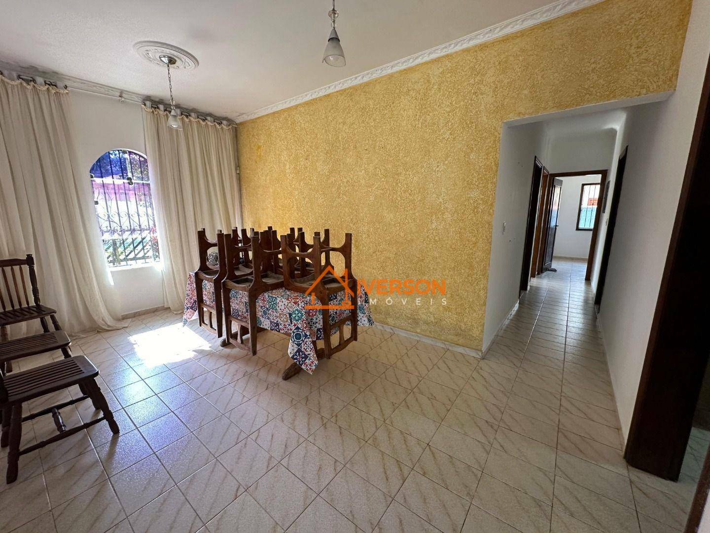 Casa à venda com 4 quartos, 189m² - Foto 7