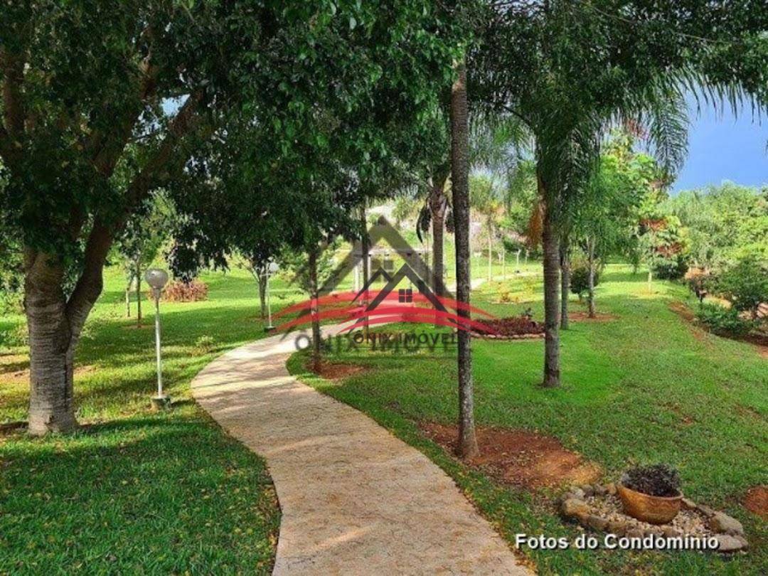 Casa de Condomínio à venda com 4 quartos, 360m² - Foto 27