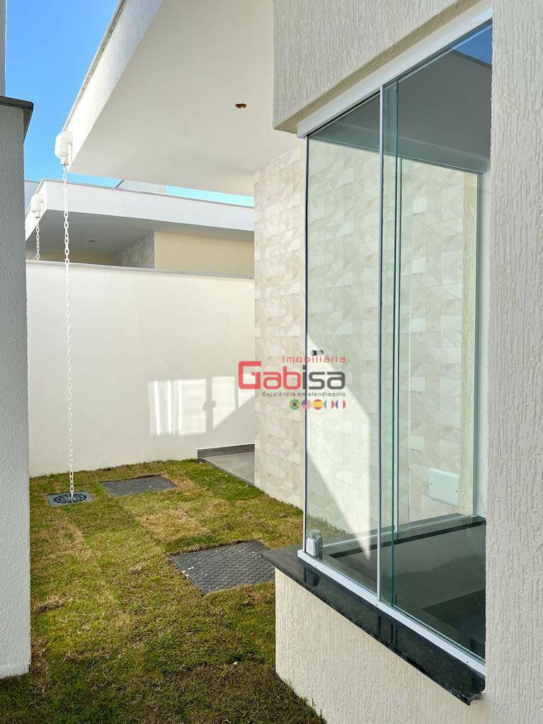 Casa à venda com 2 quartos, 71m² - Foto 5