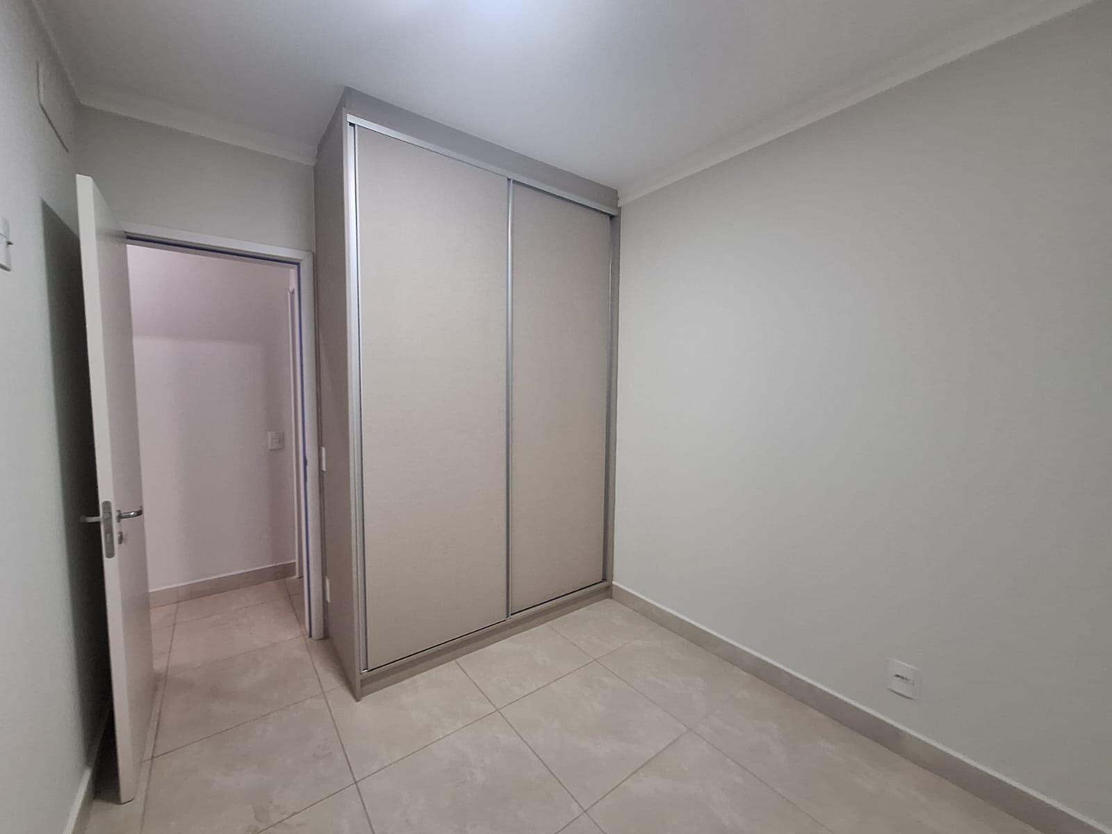 Apartamento para alugar com 3 quartos, 89m² - Foto 6