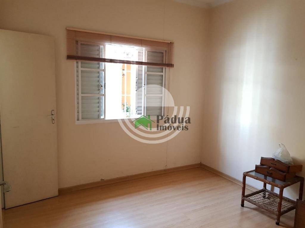 Casa à venda com 4 quartos, 250m² - Foto 5