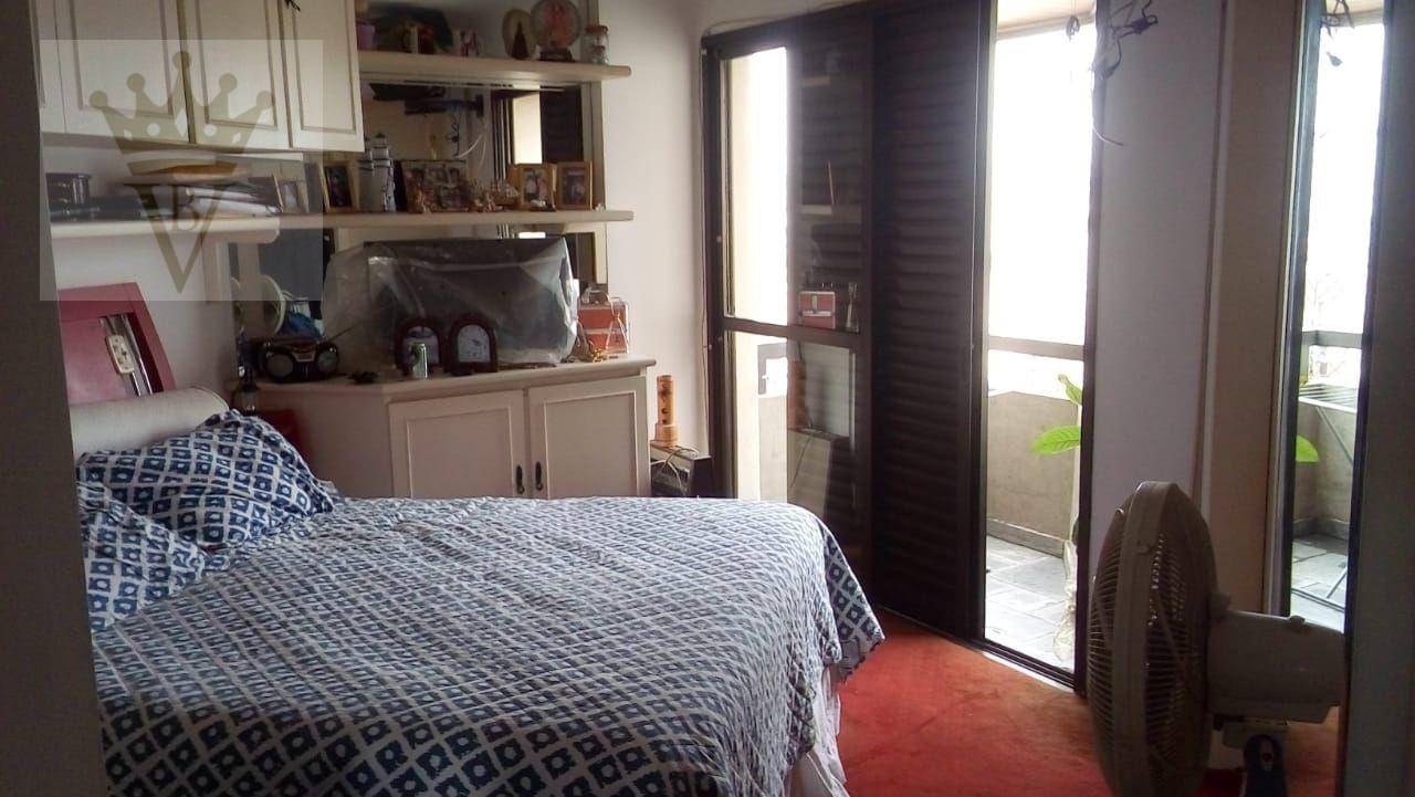 Apartamento à venda com 3 quartos, 149m² - Foto 12