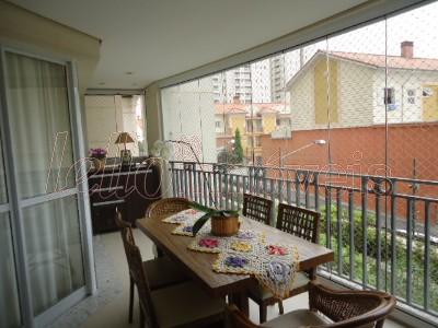 Apartamento para alugar com 3 quartos, 183m² - Foto 8