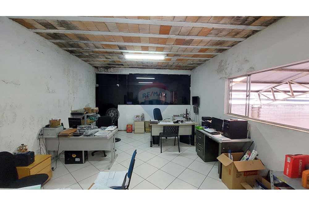 Depósito-Galpão-Armazém à venda, 950m² - Foto 13