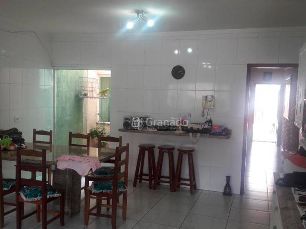 Sobrado à venda com 3 quartos, 164m² - Foto 7