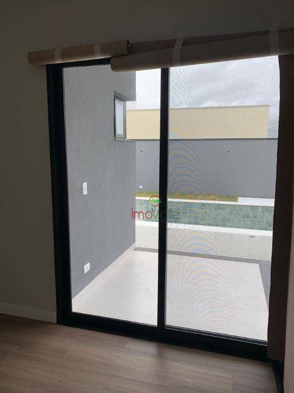 Casa de Condomínio à venda com 3 quartos, 235m² - Foto 9