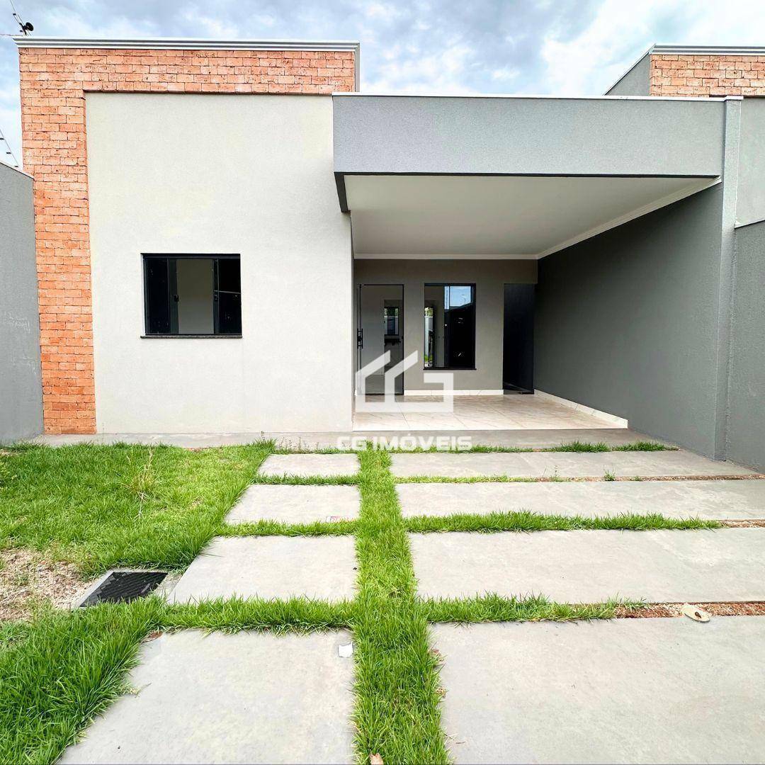 Casa à venda com 3 quartos, 79m² - Foto 1