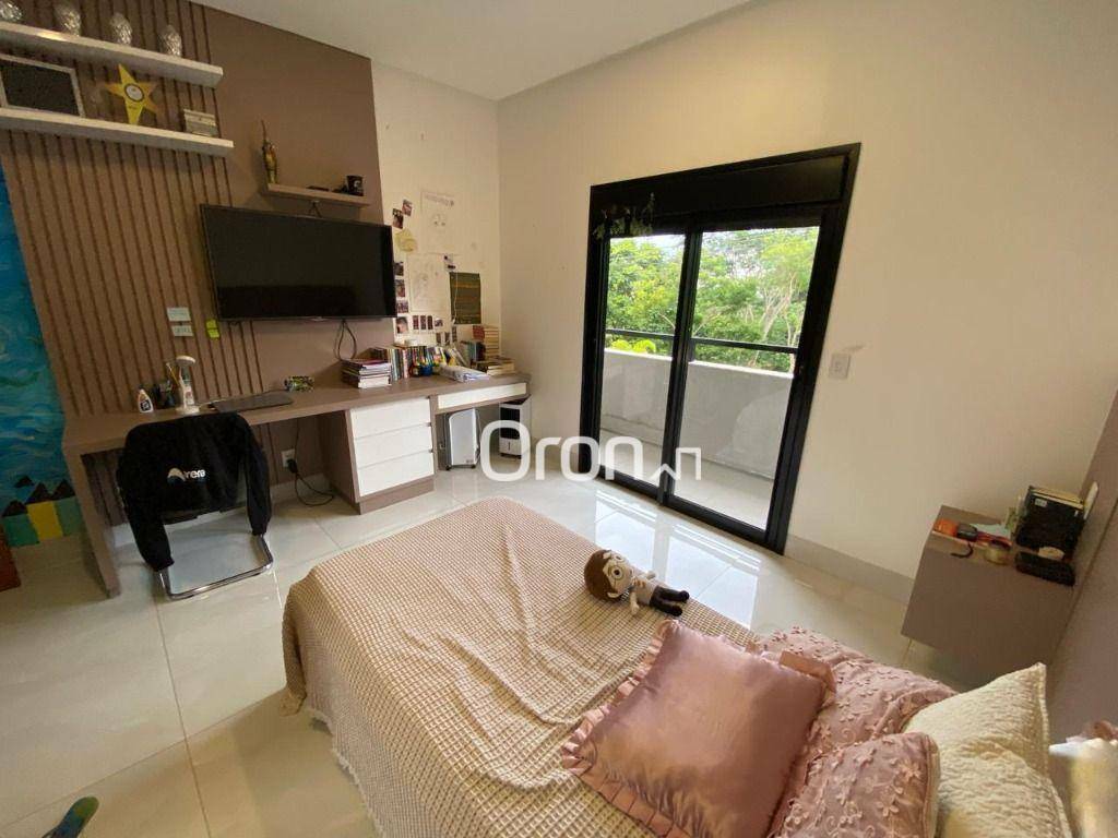 Sobrado à venda com 4 quartos, 350m² - Foto 17