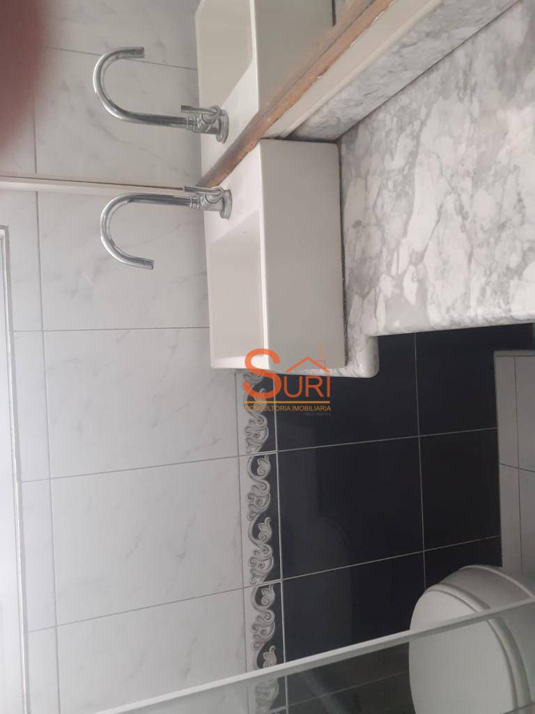 Apartamento à venda com 2 quartos, 66m² - Foto 17