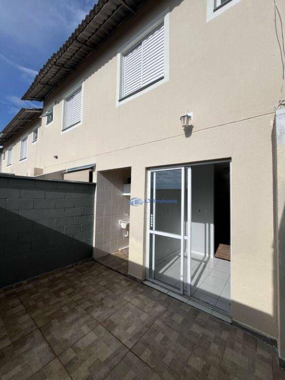 Sobrado à venda com 2 quartos, 68m² - Foto 11