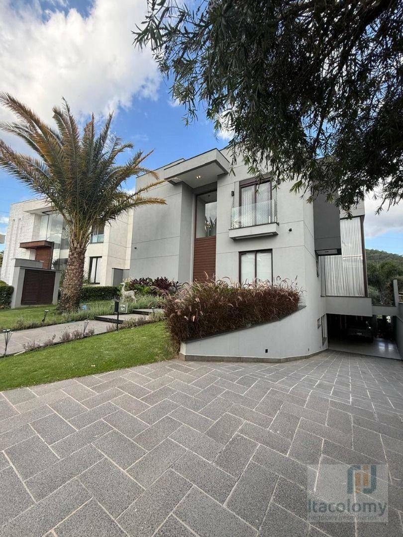 Casa de Condomínio, 4 quartos - Foto 1