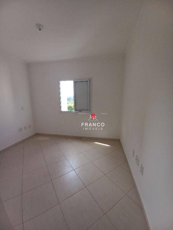 Apartamento para alugar com 3 quartos, 81m² - Foto 23