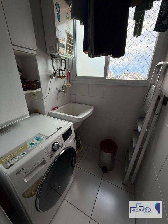 Apartamento à venda com 2 quartos, 59m² - Foto 19